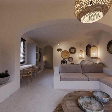Lejardin Suites Santorini Pýrgos Extérieur photo
