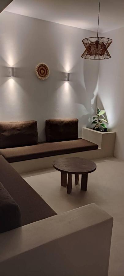 Lejardin Suites Santorini Pýrgos Extérieur photo